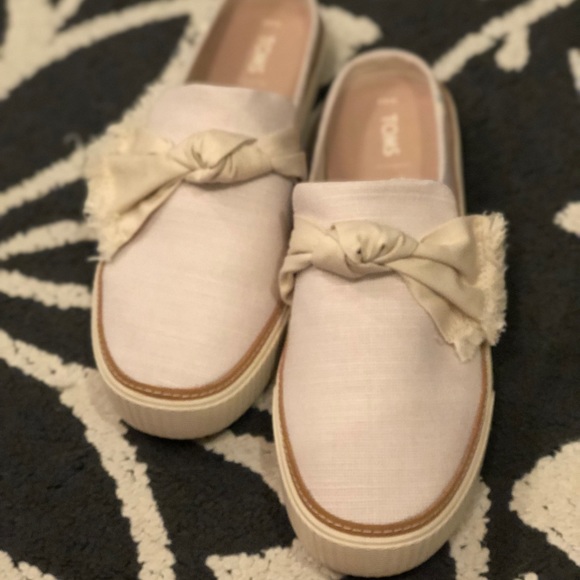 dansko floral felt clogs